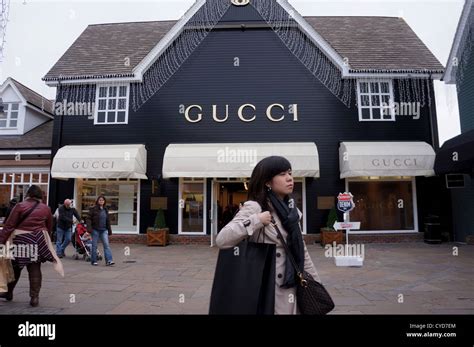 bicester outlet village gucci|bicester village open times.